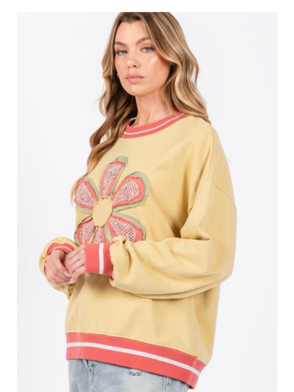 Relaxed Yellow Floral Appliqué Sweatshirt with Coral Trim